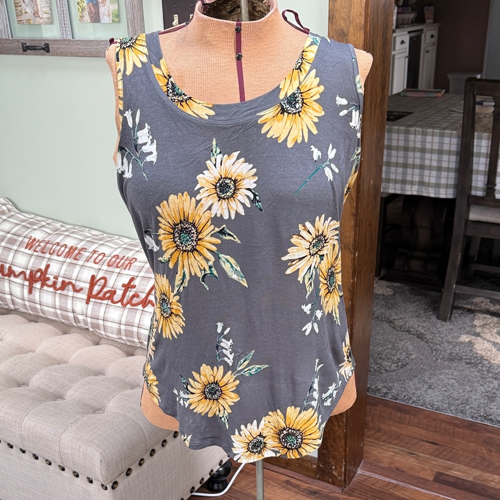 Maurices Sunflower Tank
